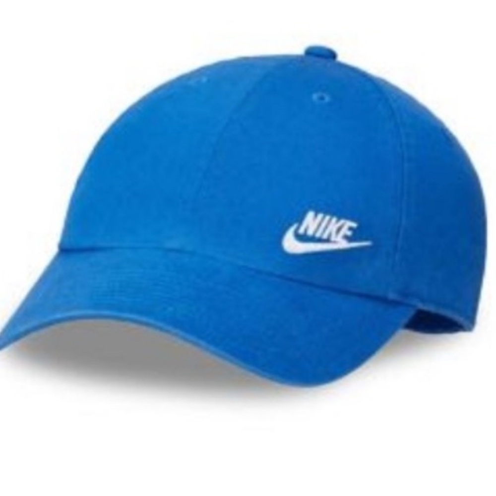 Nike Heritage 86 Women’s Ball Cap- NWT